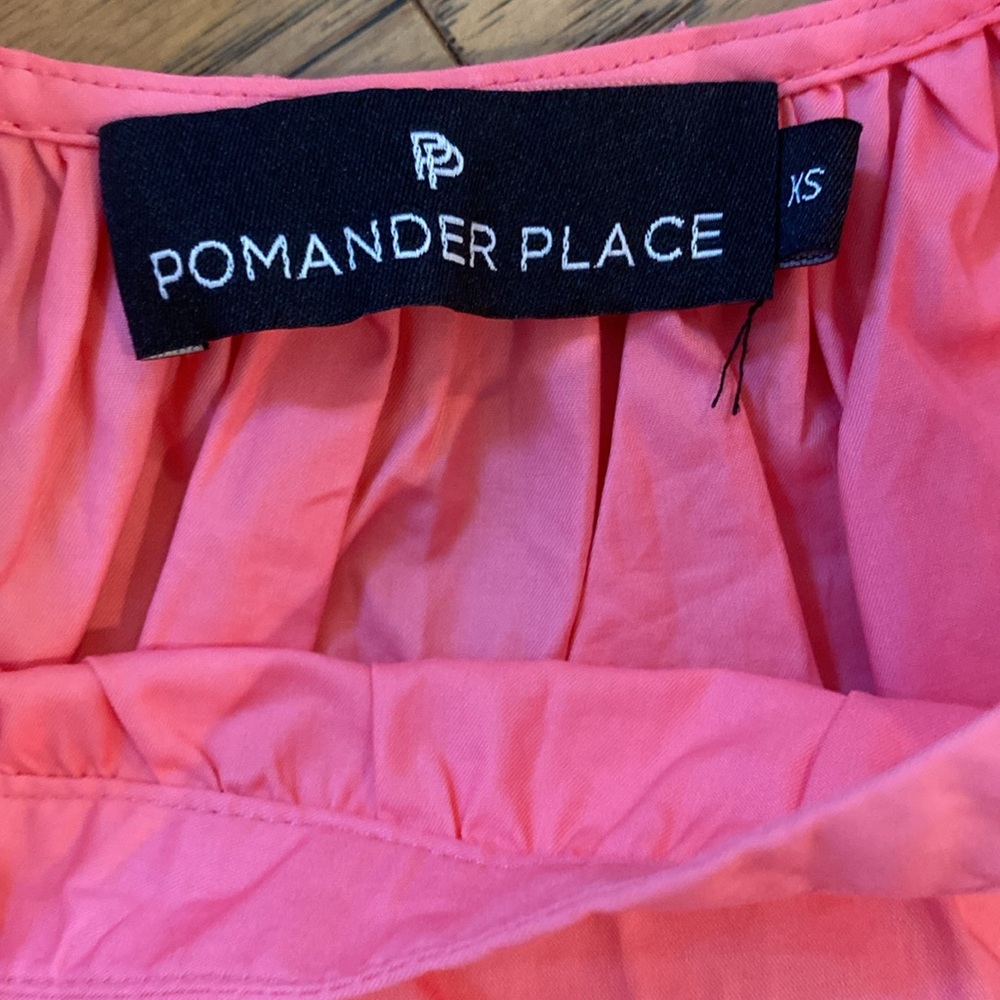 Tuckernut Pomander Place Tinsley Peplum Top XS - Picture 4 of 6